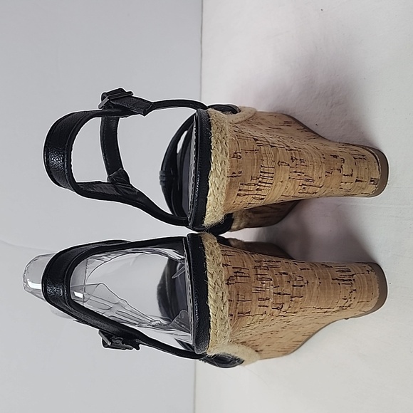 NWT Fergalicious By Fergie Black Wedge Sandals Size 6 4.5" Heel - Picture 4 of 11